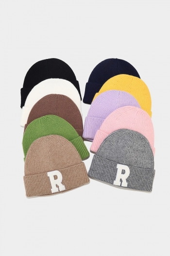 one pc new winter stylish 11 colors r labeling pattern warm knitted beanie 56-58cm