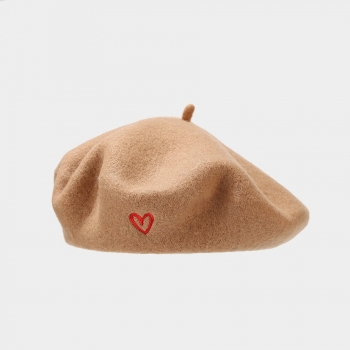 one pc stylish new heart embroidery beret 56-59cm