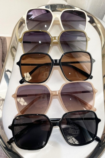 one pc stylish new 5 colors plastic frame polarized uv protection sunglasses