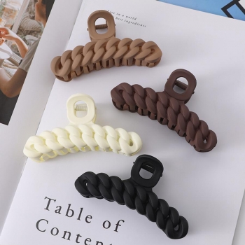 one pc hollow chain frosted grab clip(length:11cm)
