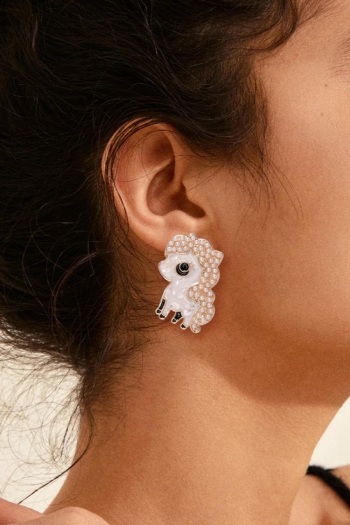 one pair unicorn pearl earrings(length:3.5cm)