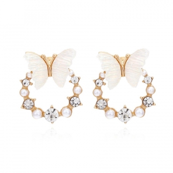 one pair rhinestone pearl butterfly hollow hoop earrings(length:1.9cm)