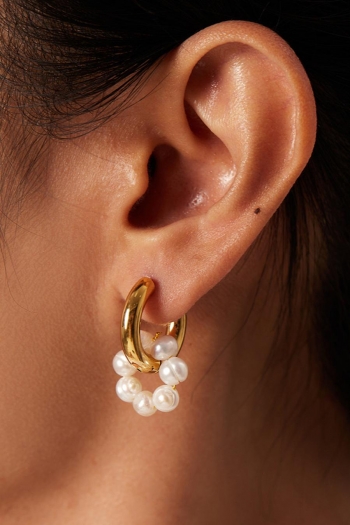 one pair stainless steel pearl hoop earrings(length:2.7cm)