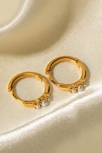 one pc stainless steel pearl hoop ring(length:1.63cm)