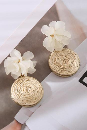 one pair new stylish resin flower weave earrings(length:5.5cm)