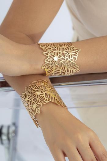 one pc stylish new solid color cutout flower open design bracelet(height:6.8cm)