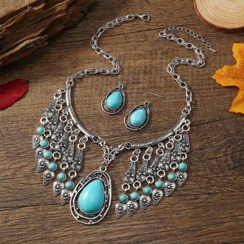two pc retro turquoise decor alloy earrings necklace(mixed length)