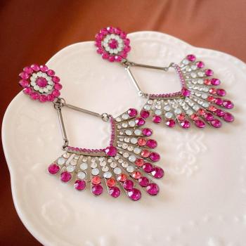 one pair floral tassel rhinestone alloy earrings(length:10.2cm)