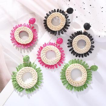 one pair new stylish 3 colors weave raffia round pendant earrings(length:8cm)