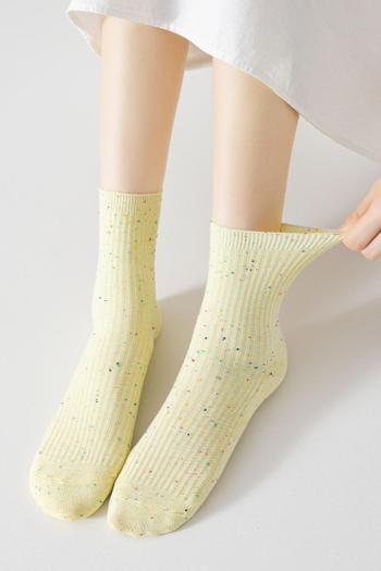 one pair new stylish 6 colors ribbed knit colorful dots crew socks