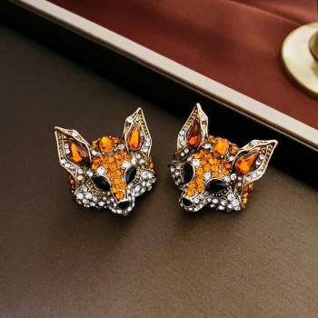 one pair orange rhinestones fox alloy earrings(length:3cm)