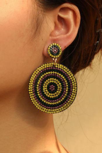 one pair new stylish contrast color rhinestone round earrings(length:6.9cm)