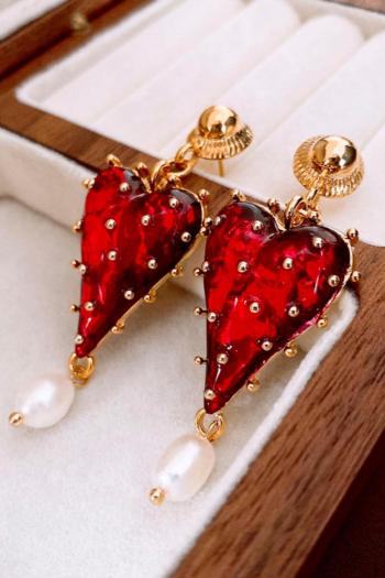one pair stylish vintage red heart-shaped drop earrings