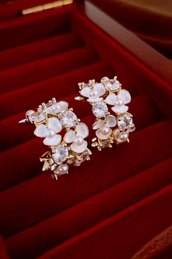 one pair stylish c-shaped rhinestones imitation pearl flower earrings