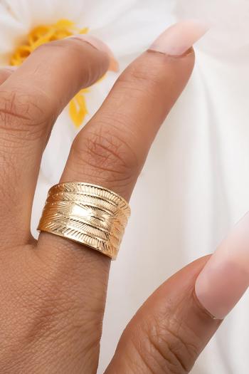one  pc new stylish gold simple alloy open ring(width: 1.8cm)