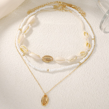 three pcs sets bohemian style resin & beaded necklace (mixed length)