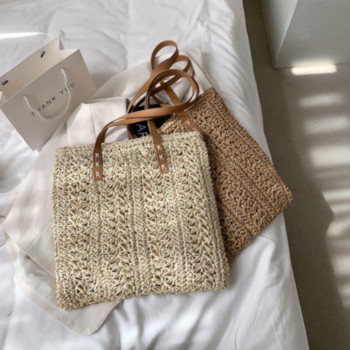New two colors big capacity straw woven square shape fashional summer one shoulder bag
