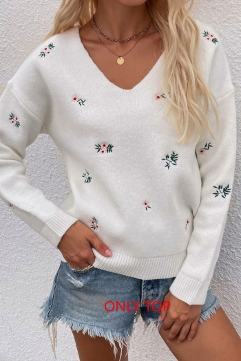 s-2xl winter new plus size 4 colors flower embroidered slight stretch v-neck stylish casual knitted sweater (only sweater)