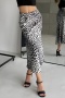 new non-stretch contrast color leopard batch printing satin midi skirts_White